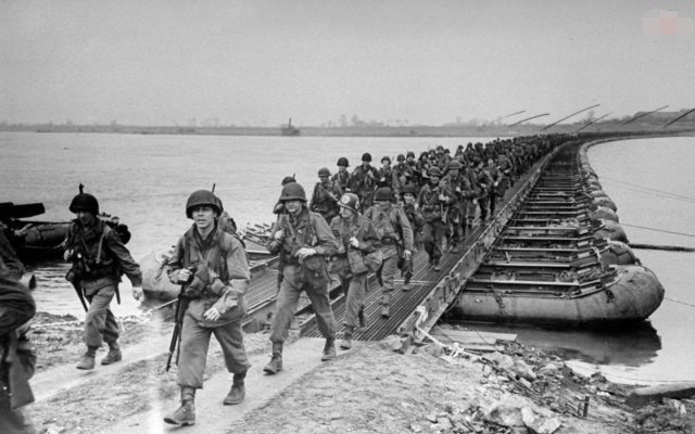 大元帅|攻克柏林的背后：盟国角逐，苏联抢先，苏军三大元帅争夺荣誉之战