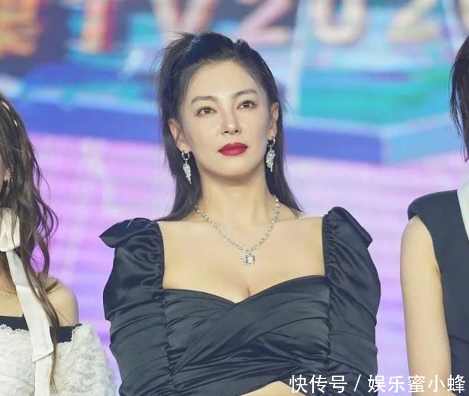 身材|当“乘风破浪的”姐姐们脱离滤镜,这颜值和身材,谁最像女团