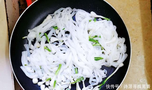 秘诀|素炒河粉,根根均匀的粘满酱油且不断,秘诀看这里