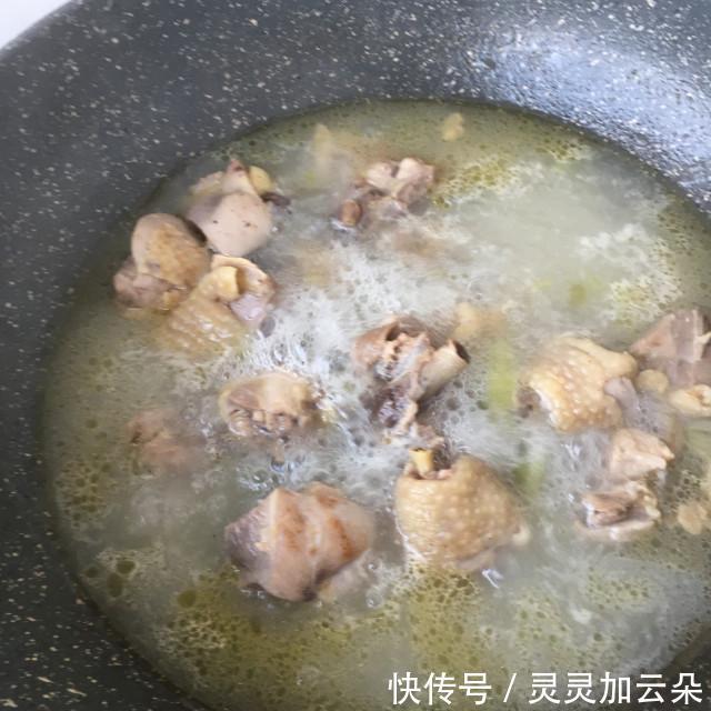 鲜贝|鲜贝炖土鸡腿,营养滋补,鲜美可口
