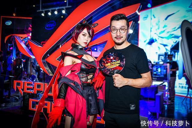 华硕主|终极信仰,硬核出击,华硕主板燃爆BW2020