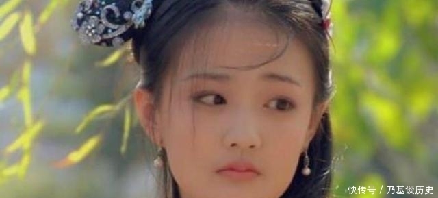 满头|《甄嬛传》中同样是甄嬛嫁小妹,浣碧满头珠翠,玉娆却如此寒酸?