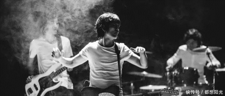 平淡|“乐夏”一轮游之后的声音玩具:在综艺舞台上平淡即是原罪