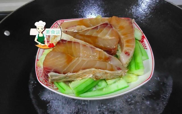  营养|丝瓜和它是天生一对，蒸一蒸8分钟出锅，鲜到流口水，简单又营养