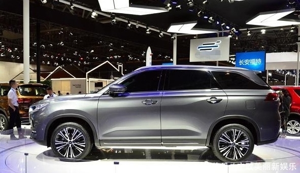 轻松|长安又一“黑马”车型,月销量轻松超万辆,比h6帅气,7.77w起
