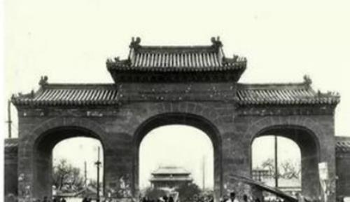 屹立|我国最诡异的古城墙,修一次塌一次,朱元璋找来一宝物镇压,屹立至今