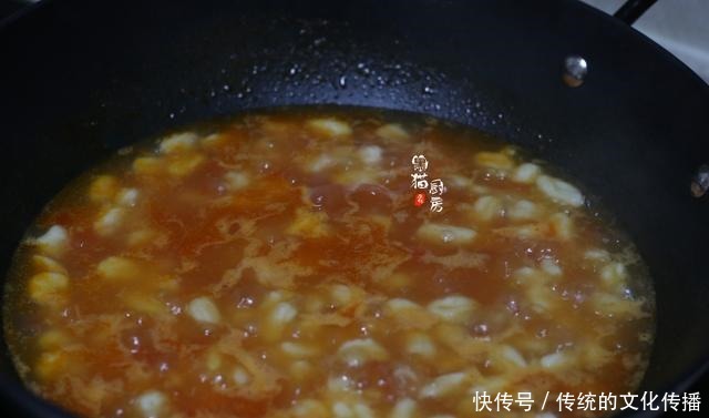 晒晒|晒晒我家的午餐,既是主食也是菜,简单省事一人一碗,老公吃得欢