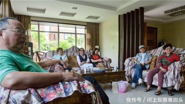 养老院|“新型养老”走红,不去养老院也不依靠子女,晚年幸福靠自己争取