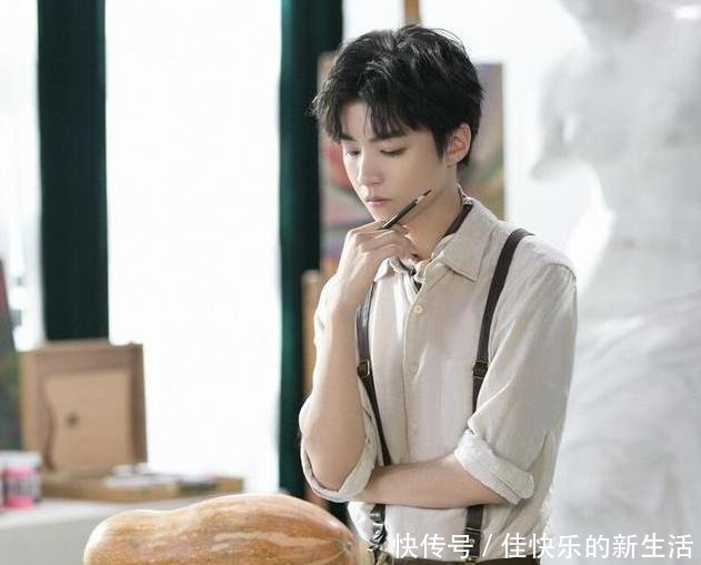 大厨|“减肥期”的王俊凯,面对林大厨热情夹菜,他的反应再度彰显情商