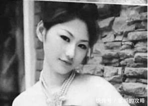 共有|张君共有5个情人，却只有她获得了自由