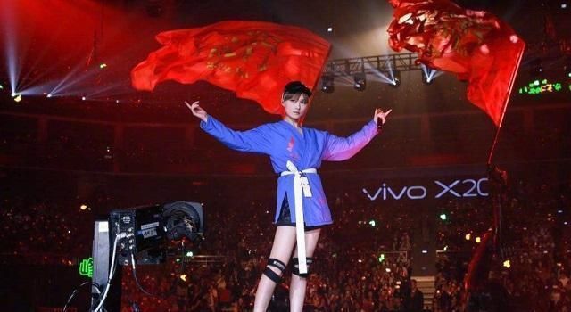 终于|新一季《好声音》女导师终于敲定,80后女歌手将替换掉那英