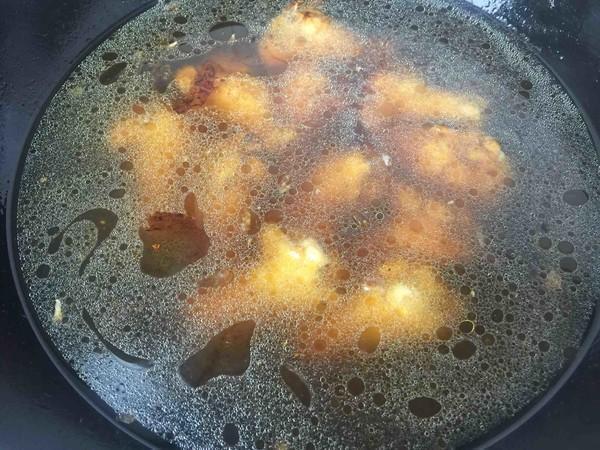 调料|炖鸡时,放这2种调料等于白炖很多人不懂,难怪肉柴又腥气