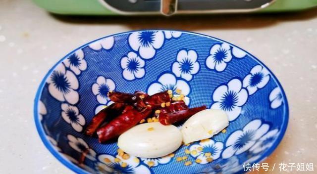 卤料|豆皮加莲藕,卤料来搭配,好吃又下饭