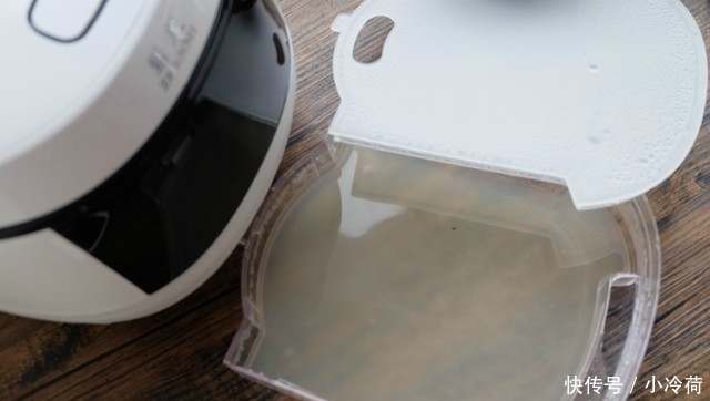 减肥|大米煮过再蒸饭,又香又软还低糖,减肥人士和糖尿病人有口福了