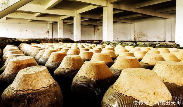 制作而成|喝了半辈子白酒,你知道特曲、头曲、大曲是什么意思吗哪种更好