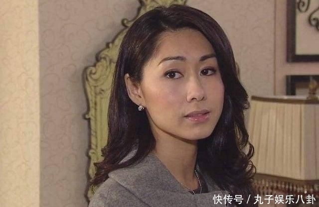 强人|胡定欣加盟《白色强人2》,演绎无数亦正亦邪角色,第一次做医生