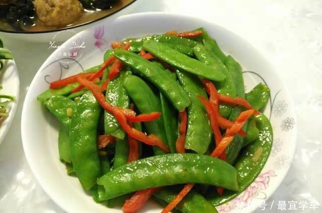 老妈|晒晒我家年夜饭,我和老妈一起做了满满一桌菜,一家人吃嗨了