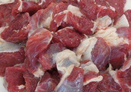 腌肉|不要再用淀粉腌肉了,牢记“这3点”,无论腌啥肉,都鲜嫩又入味