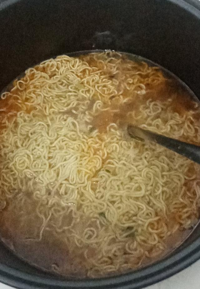 讲究|各地网友晒中秋晚饭,有的丰盛有的讲究,看到最后一个心酸了