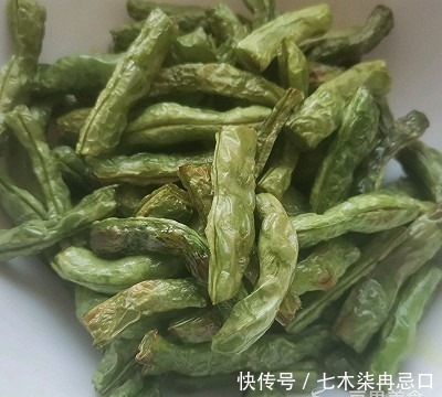 郫县豆瓣酱|干煸豆角土豆的做法