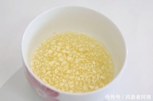  吃起来|天热做凉面，面条千万别过凉水！学会这一招，凉面立马变得更好吃