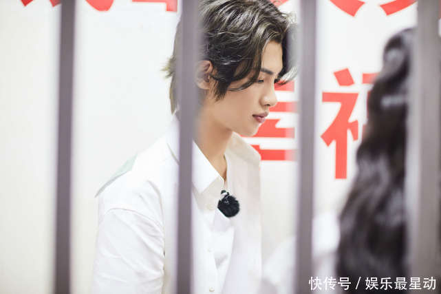 密逃团|《密逃2》全员被困遭遇创业陷阱 杨幂邓伦上演爆笑逃脱