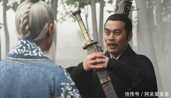 大义灭亲|为了扫黑除恶,他大义灭亲,逼死了自己的亲舅舅!