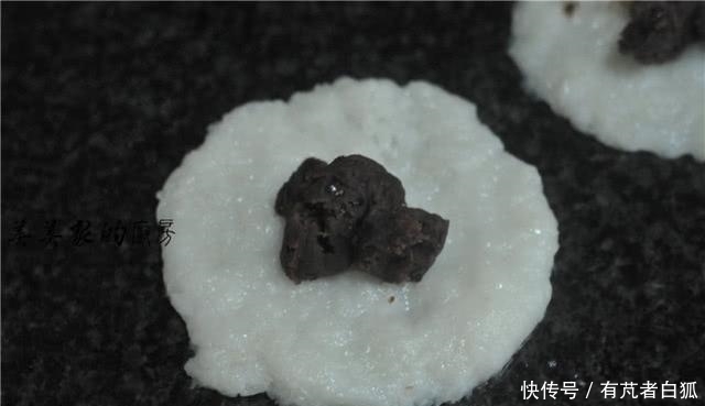 教你做|农村姑娘教你做糍粑,步骤简单,1次就成功,学会给家人露一手