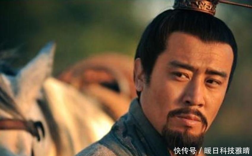 刘巴|此人一直瞧不上刘备, 转了一大圈, 最后还是转到刘备帐下来