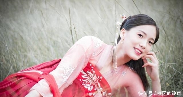  最美|太美！女排25岁最美副攻晒4张玉照引热议，闺蜜：古装绝了