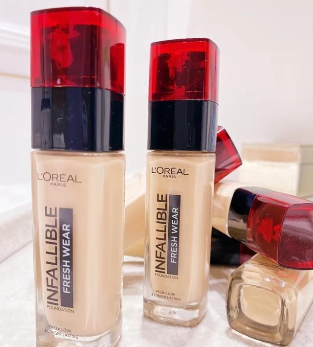 日记|粉底液“吐槽大会”!完美日记网评最差,美宝莲暗沉快,你的呢?