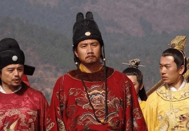 赵匡胤|为什么赵匡胤被赞为“仁主”，朱元璋却被说成“暴君”