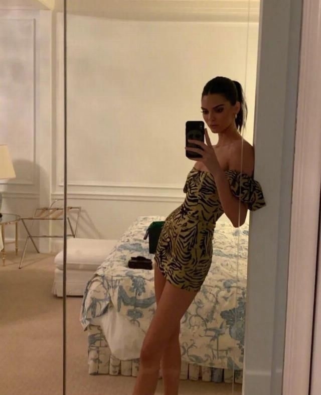 对镜|解锁对镜自拍技巧,分分钟在家拍出大片!