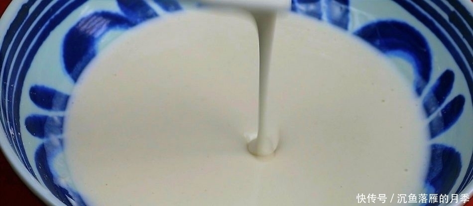 点名|1碗糯米粉1瓶牛奶,教你好吃做法,3天不做孩子就点名要,比肉香