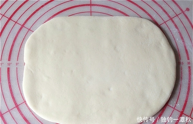 奶香|教你做奶香小馒头,不加一滴油和水,一个平底锅就搞定