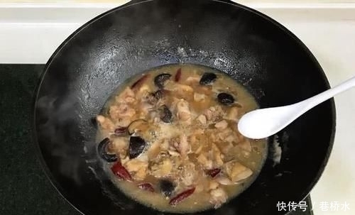 低脂肪|夏天女儿就馋此菜,低脂肪营养高,隔三差五就吃,雷打不动