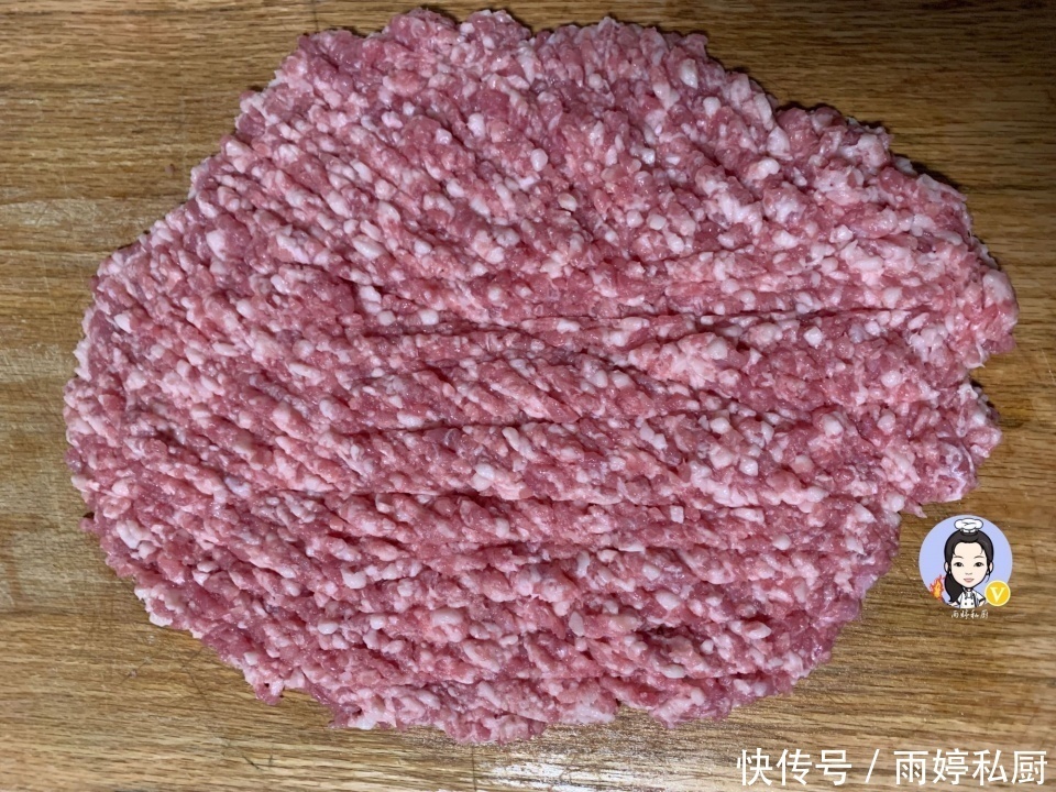 芹菜|秋天吃饺子,韭菜芹菜都不如这个馅,2块钱一把,鲜香味美特好吃
