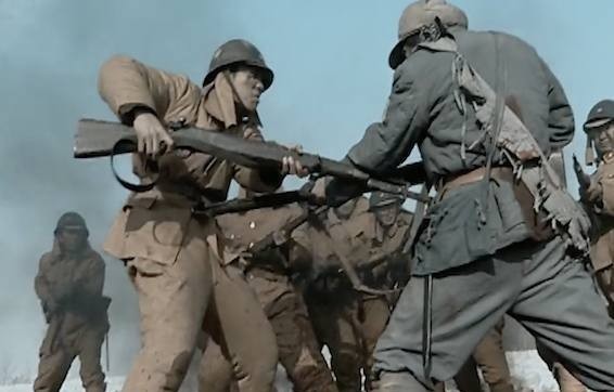 战争故事|他是八路军最狂排长,被10名日军围攻,说了一句话,日军军官敬礼