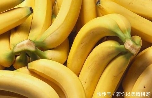 口感|买香蕉,不能只看大小,牢记3个技巧,买到的香蕉又甜又好吃