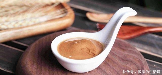 开教|芝麻酱太浓稠不好化开教你小技巧,芝麻酱轻松化开,口感更好