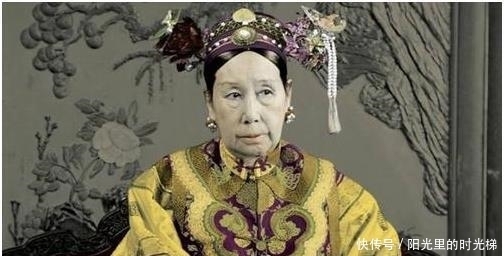 康熙|光绪皇帝可以直接杀了慈禧太后，夺取皇权吗？看看康熙的做法