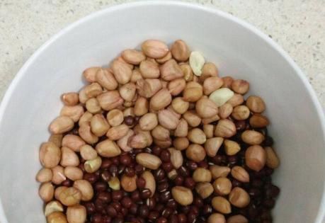 香味|早餐煮杂粮粥,掌握1点窍门,粥软糯黏稠香味足,豆子不生硬