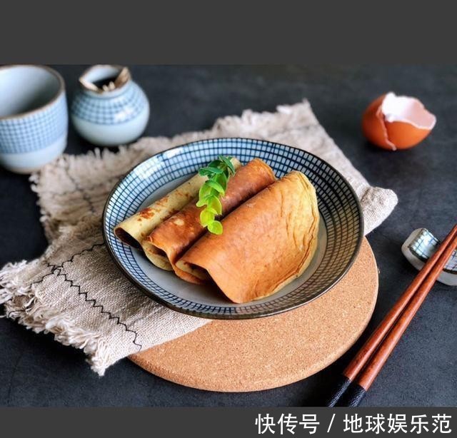 松软|香蕉蛋饼,松软香甜,当早餐棒极了