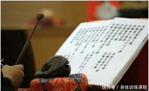 大方广佛华|“南无阿弥陀佛”,到底是什么意思?有人念了几十年,竟不知道!