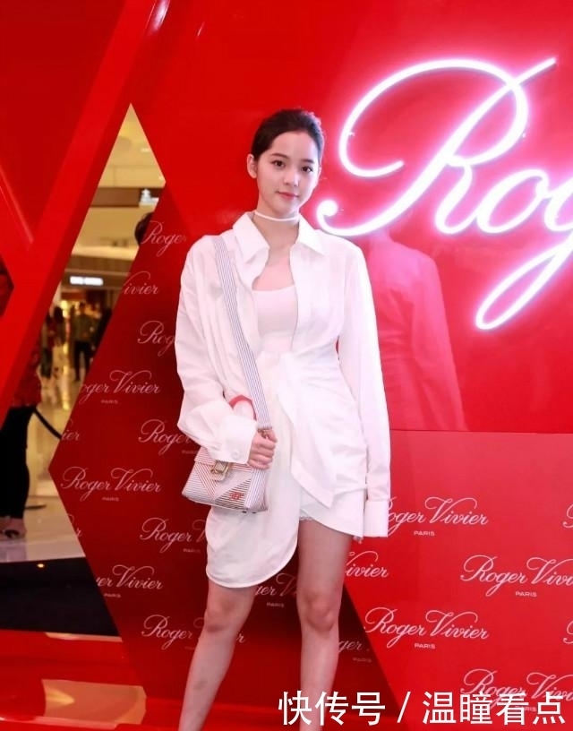  流行|好好穿裙的时代落伍了，今年流行“不规则裙”，时髦显瘦又新颖