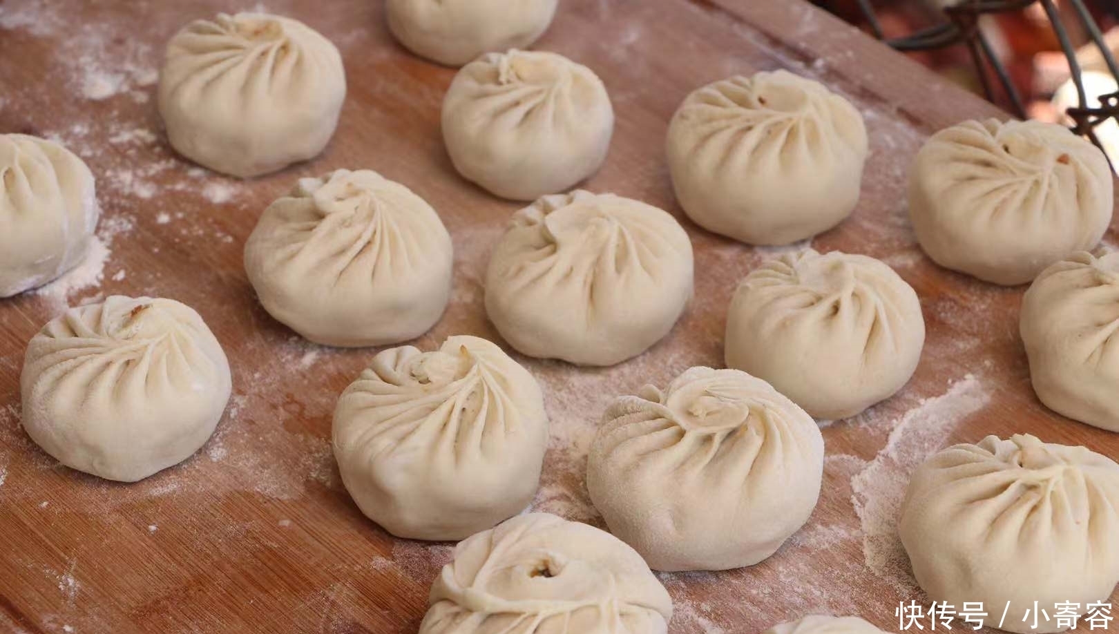 做法|最爱的包子做法,比酵母的好吃,比碱的松软,出锅一顿吃6个