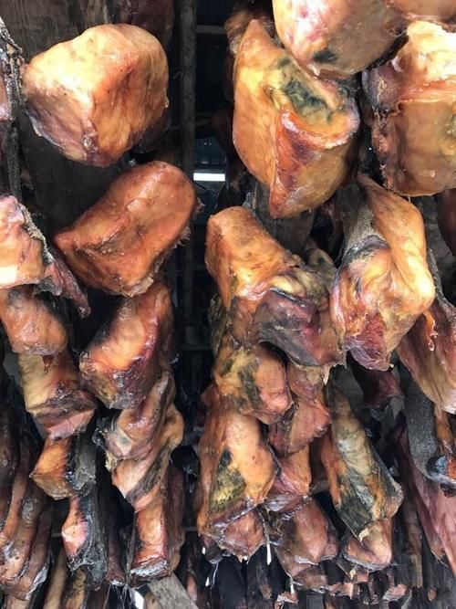 土豪|这种肉一般土豪都吃不起,必须腐烂之后才能吃还有一股尿骚味