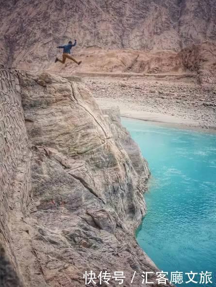 自驾|憋疯了!15条醉美新疆自驾线,正适合七八月挑一条出发!