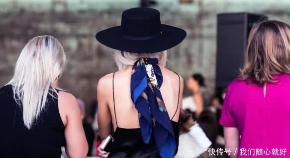 墨庄|墨庄轻奢 I 丝巾的高级系法,点缀出更时尚的搭配!