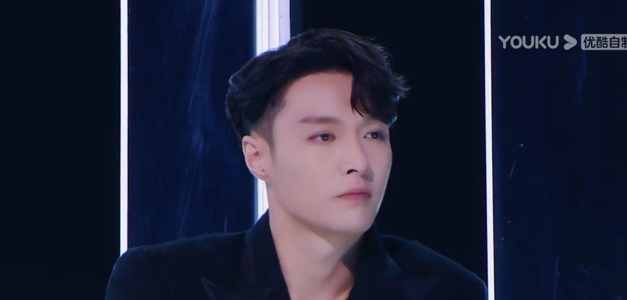 弊端|《少年之名》最感人舞台第一?黄恩昱引郭敬明泪目,选秀弊端重现